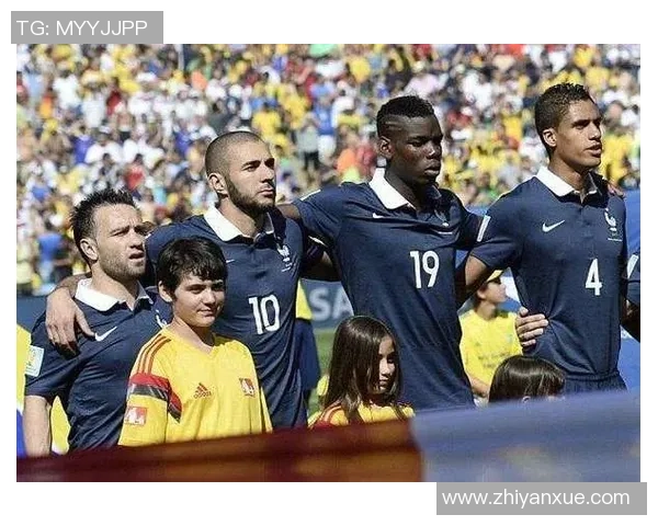 矮个子球星的逆袭传奇：足球场上的小巨人如何突破身高限制成就辉煌