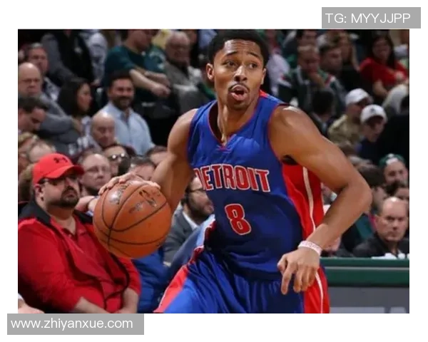 从无名少年到绿茵传奇探索足球巨星成长背后的奋斗与荣耀