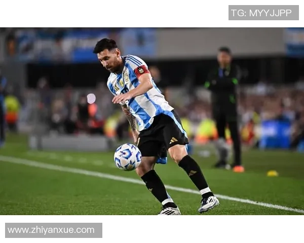 球星视角下的足球世界：技术、战术与个性化风采的完美交融